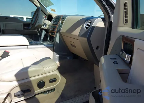 2004 Ford F-150 Fx4/Lariat/Xlt from USA, damaged, VIN 1FTPW14534KD86819